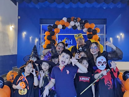 nqh english halloween