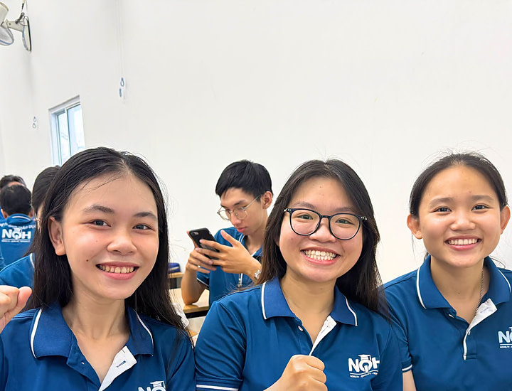 Hình Ảnh Đội Ngũ Giáo Viên NQH Hào Hứng Tham Gia Buổi Đào Tạo